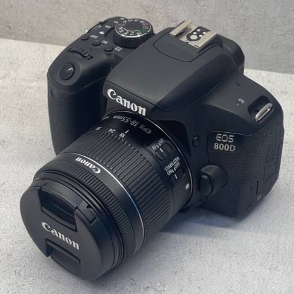 دوربین دست دوم عکاسی کانن Canon EOS 800D Kit 18-55mm f/4-5.6 IS STM (15,000 شات)