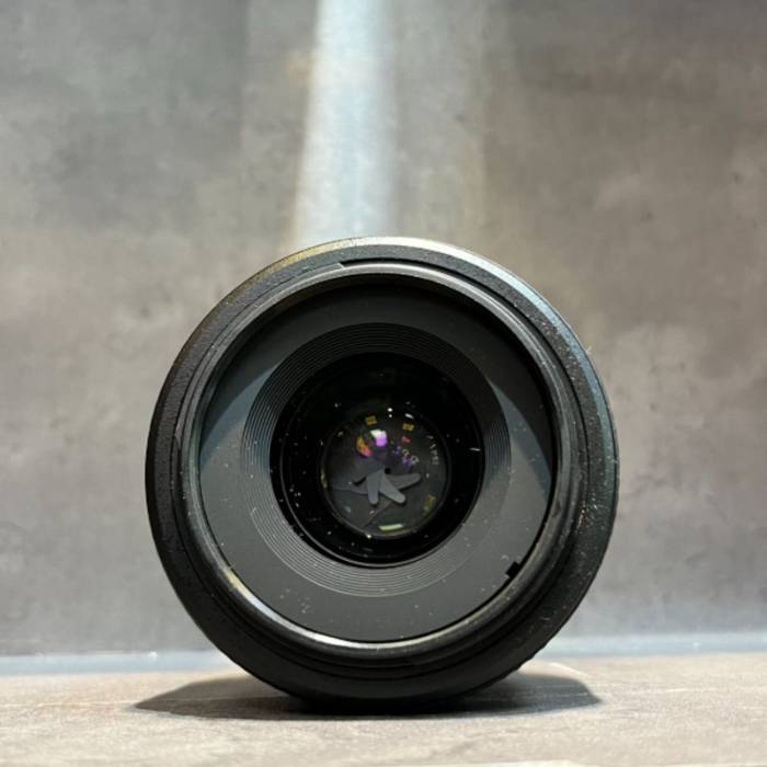 لنز دست دوم نیکون Nikon AF-S DX NIKKOR 35mm f/1.8G Lens (جعبه ندارد)