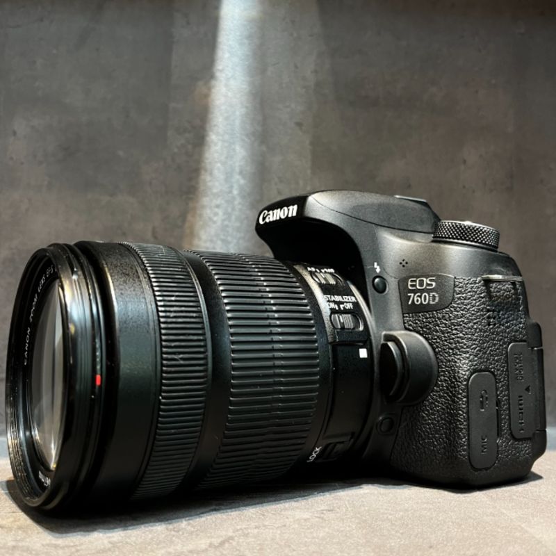 دوربین دست دوم عکاسی کانن Canon EOS 760D Kit 18-55mm f/3.5-5.6 IS STM (5000 شات)