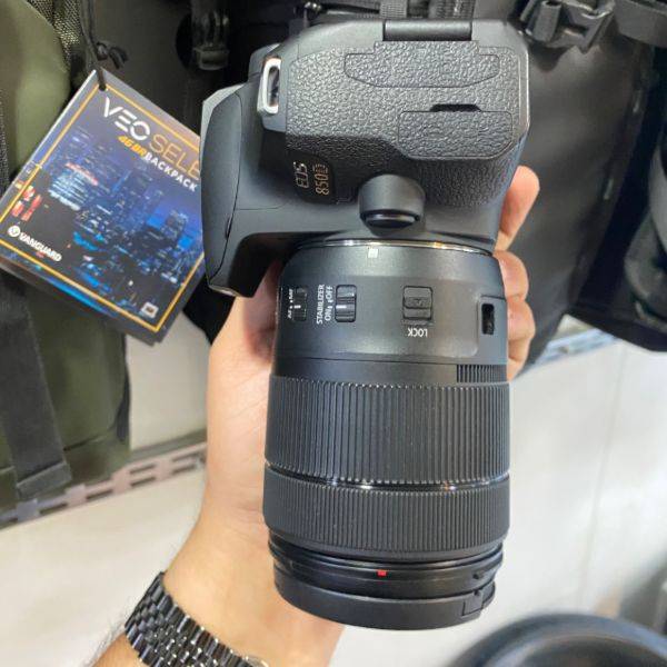 دوربین دست دوم عکاسی کانن Canon EOS 850D kit EF-S 18-135mm f/3.5-5.6 IS USM (4000 شات)
