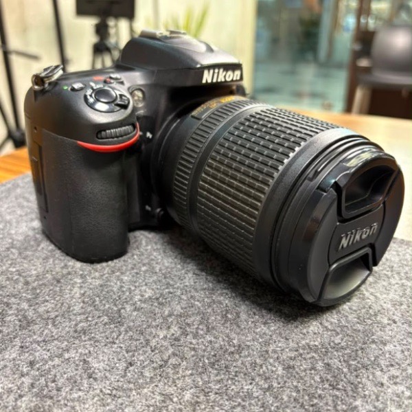 دوربین دست دوم عکاسی نیکون Nikon D7100 Kit 18-140mm f/3.5-5.6 G VR  (30/000 شات)