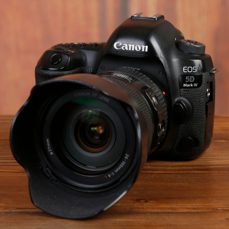 دوربین دست دوم عکاسی کانن Canon EOS 5D Mark IV Kit EF 24-105mm f/4L IS USM (186000 شات)