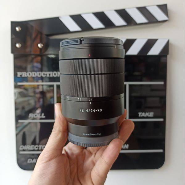 لنز دست دوم سونی Sony Vario-Tessar T* FE 24-70mm f/4 ZA OSS  (جعبه دارد)