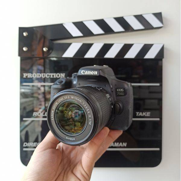 دوربین دست دوم عکاسی کانن Canon EOS 750D Kit 18-55mm f/3.5-5.6 IS STM (10000 شات)