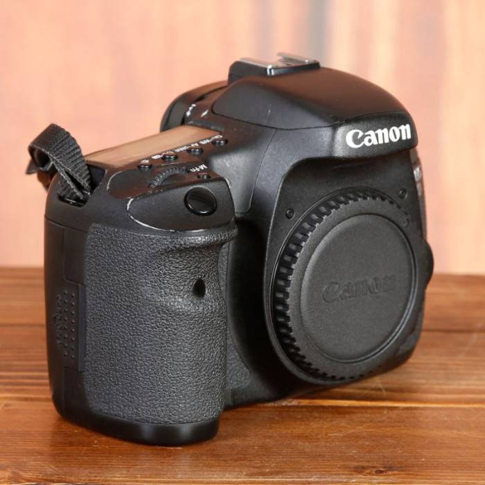 دوربین دست دوم  عکاسی کانن Canon EOS 7D Body (38000 شات)