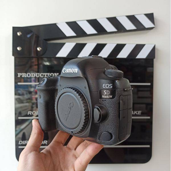 دوربین دست دوم عکاسی کانن Canon EOS 5D Mark IV Body (35000 شات)