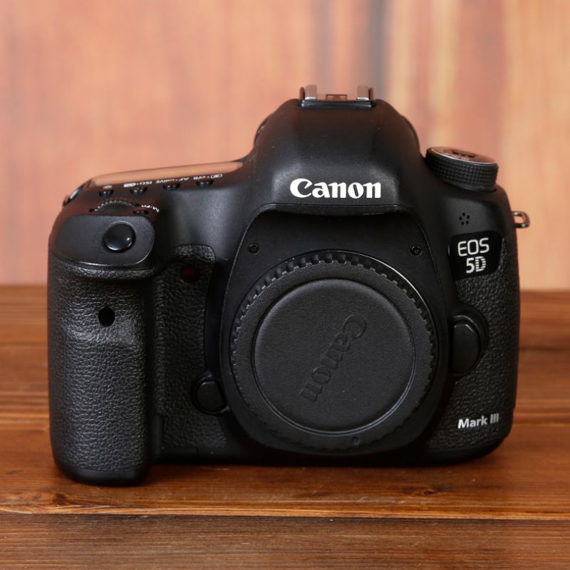 دوربین دست دوم عکاسی کانن Canon EOS 5D Mark III Body (162000 شات)