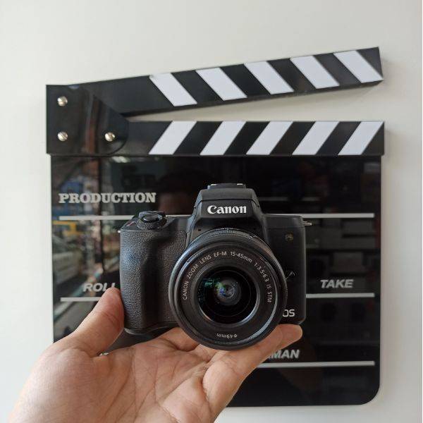 دوربین دست دوم بدون آینه کانن Canon EOS M50 kit 15-45mm black (3000 شات)