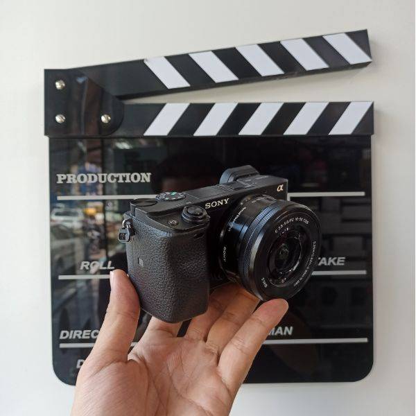 دوربین دست دوم بدون آینه سونی Sony a6400 Mirrorless Camera kit 16-50mm (20000 شات)