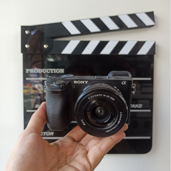 دوربین دست دوم بدون آینه سونی Sony Alpha a6500 kit 16-50 F/ 3.5-5.6 mm (40000 شات)