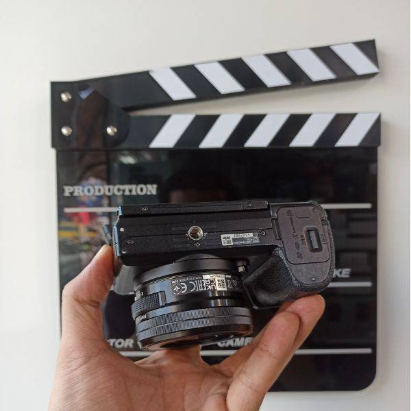 دوربین دست دوم بدون آینه سونی Sony Alpha a6500 kit 16-50 F/ 3.5-5.6 mm (40000 شات)