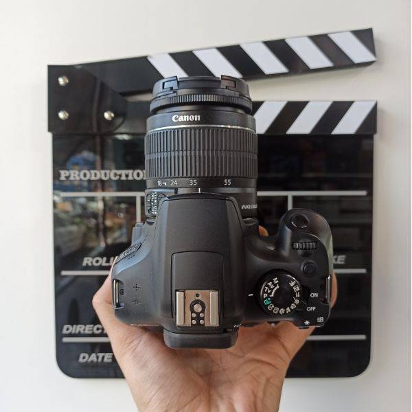 دوربین دست دوم عکاسی کانن Canon EOS 1300D Kit 18-55mm f/3.5-5.6 III (6000 شات)