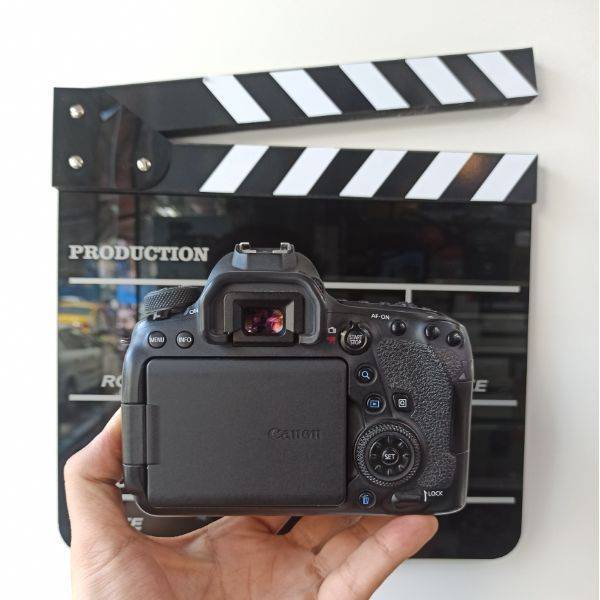 دوربین دست دوم عکاسی کانن Canon EOS 6D Mark II DSLR Camera Body (14000 شات)