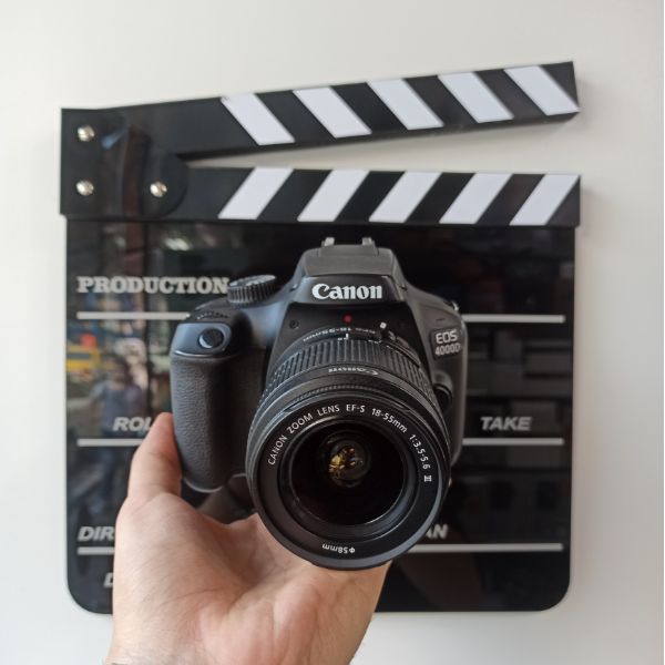 دوربین عکاسی کانن Canon EOS 4000D Kit EF-S 18-55mm III  (7000 شات)