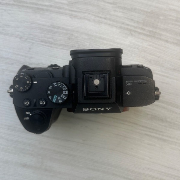 دوربین دست دوم بدون آینه سونی Sony a7 III Mirrorless Camera Body (20000 شات)