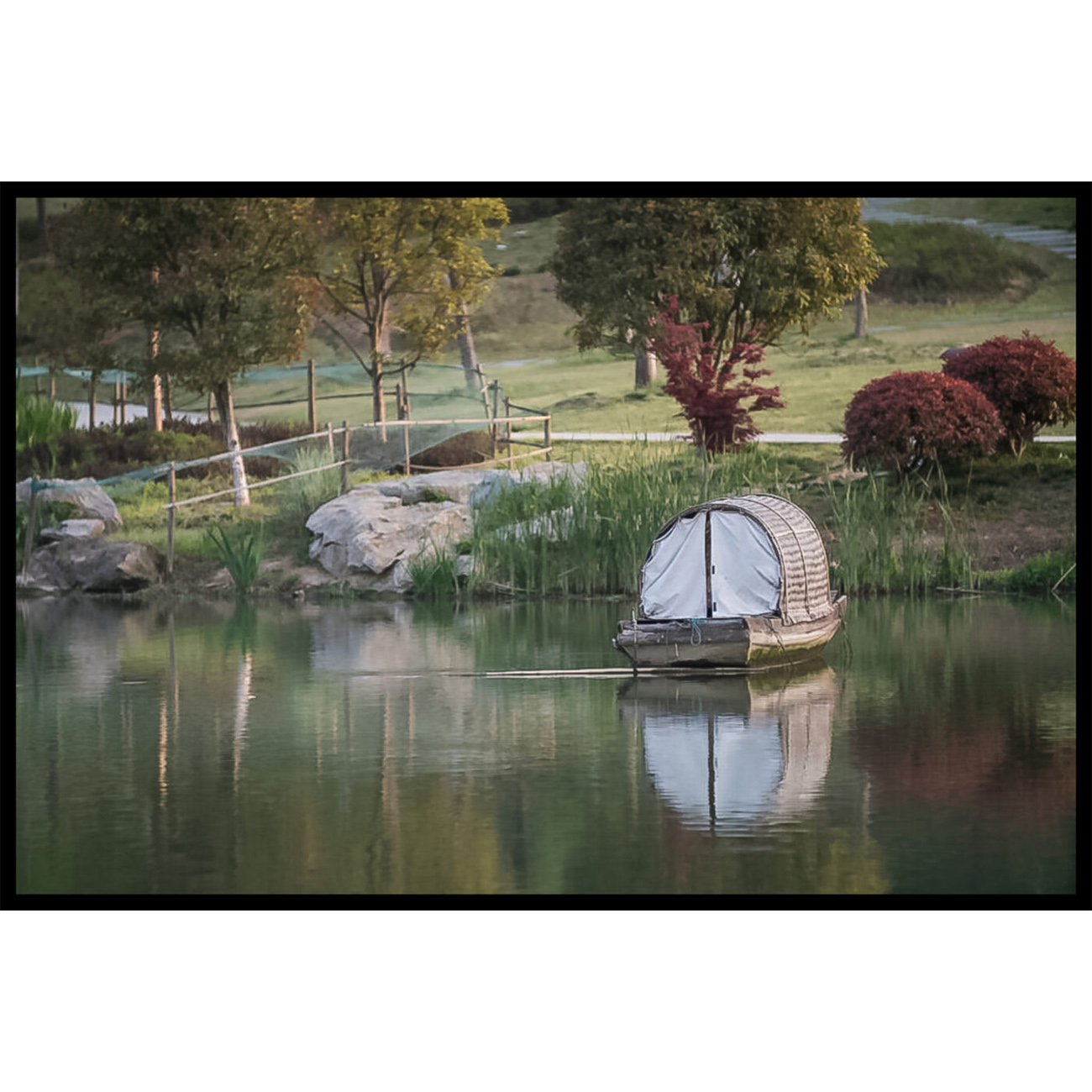 عکس در حال استفاده از لنز نیکون Nikon Nikkor 50mm f/1.2 AiS Camera Lens