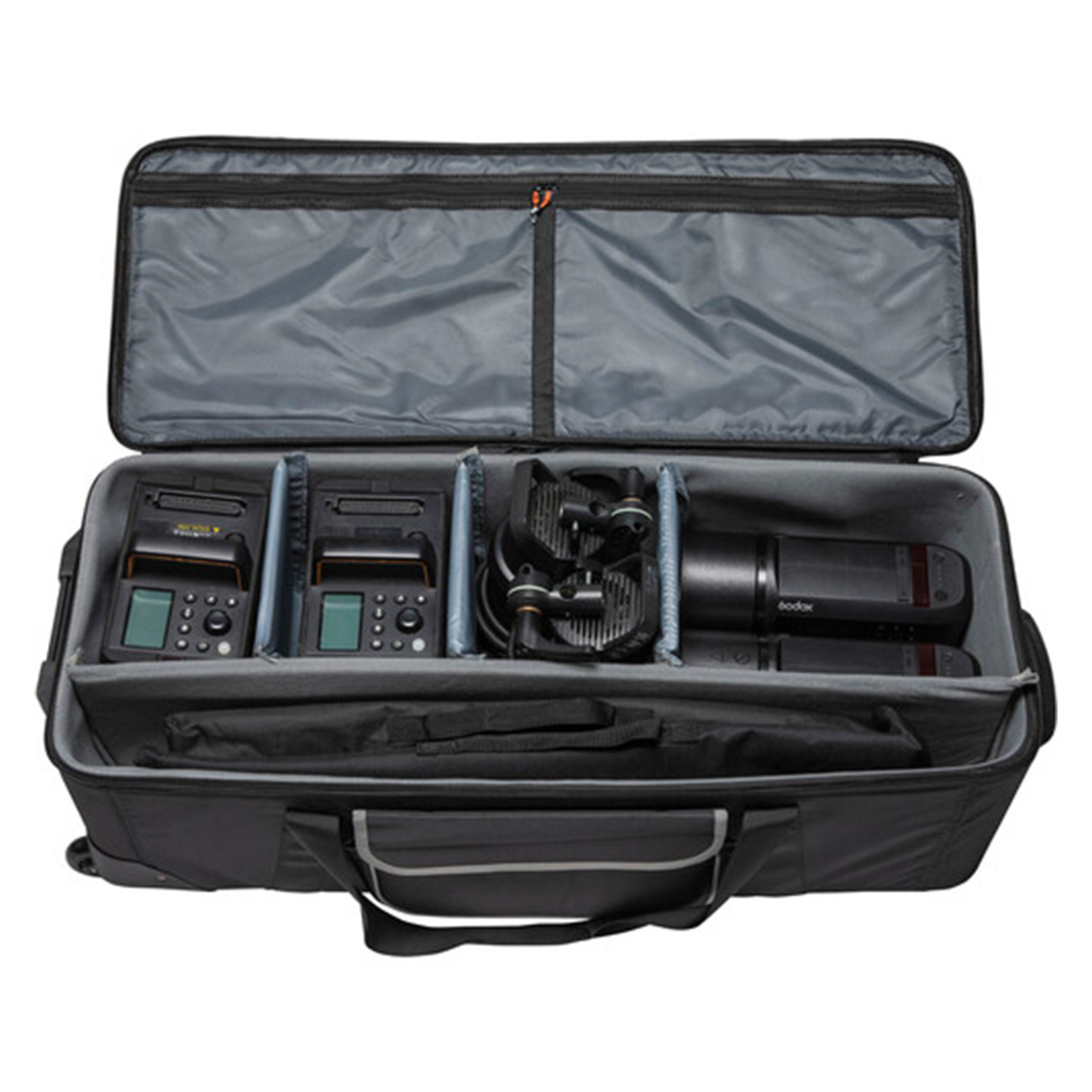 عکس از محیط داخل کیف چرخدار گودکس Godox CB-06 Gemini GT or GS Series Wheeled Hard Case