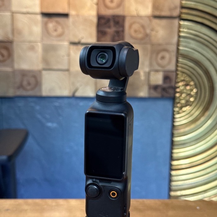 دوربین اسمو دست دوم پاکت کمبو dji osmo pocket 3 creator combo