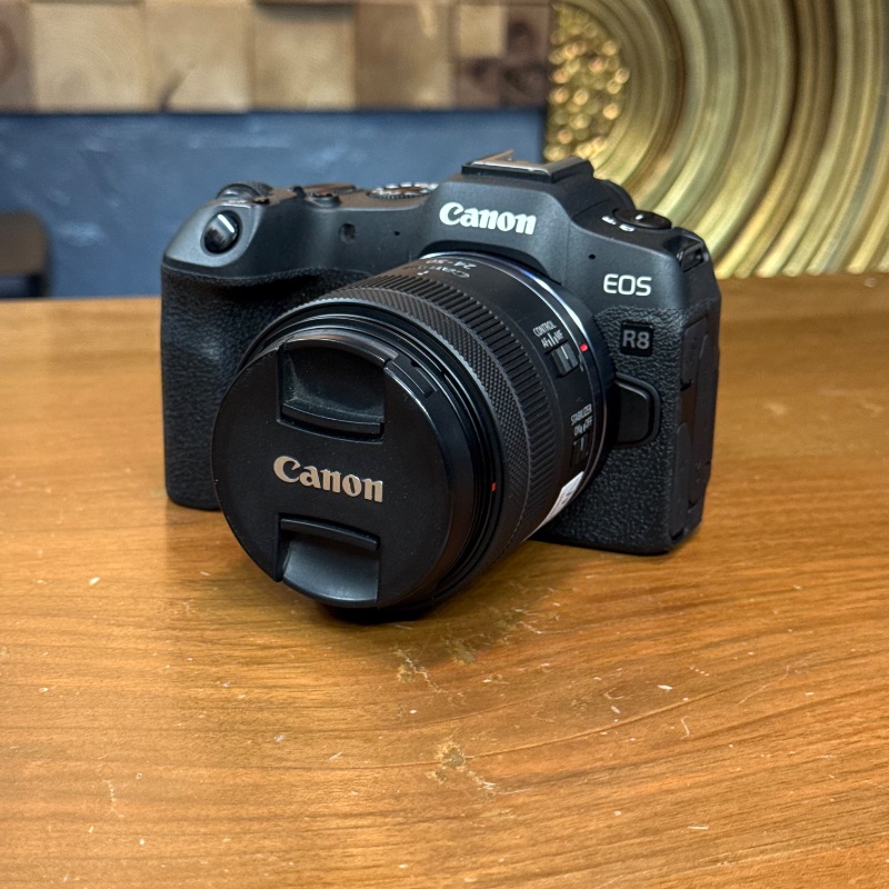 دوربین دست دوم بدون آینه کانن Canon EOS R8 Kit RF 24-50mm f/4.5-6.3 IS STM (2000 شات)