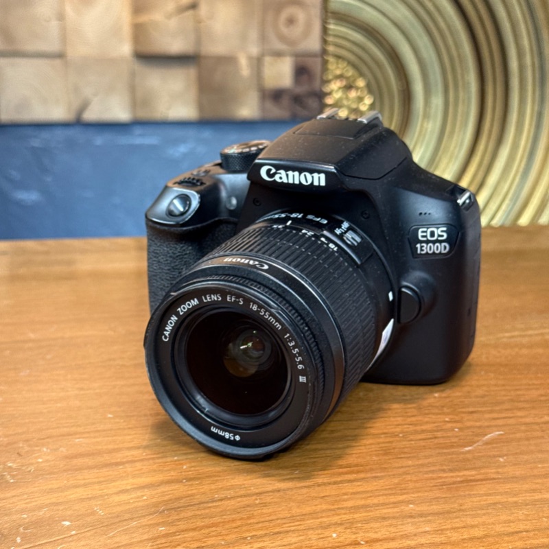 دوربین عکاسی کانن Canon EOS 1300D Kit 18-55mm f/3.5-5.6 III (22000 شات)