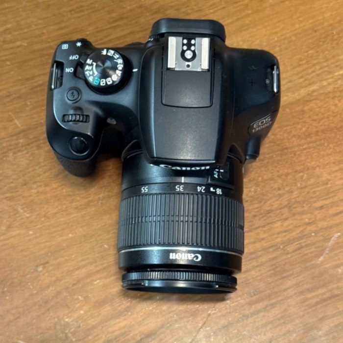 دوربین عکاسی کانن Canon EOS 1300D Kit 18-55mm f/3.5-5.6 III (22000 شات)