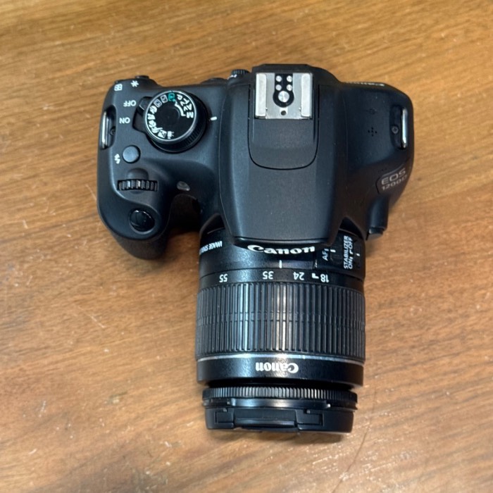 دوربین دست دوم عکاسی کانن Canon EOS 1200D ‌Kit 18-55mm f/3.5-5.6 III (15000 شات)