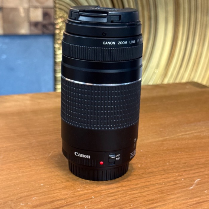 لنز دست دوم کانن Canon EF 75-300mm f/4-5.6 III (جعبه ندارد)