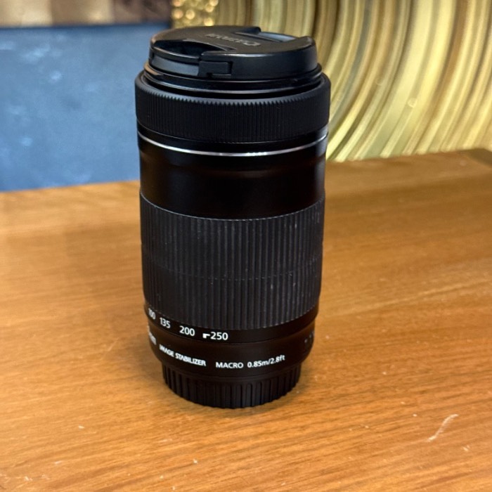 لنز دست دوم کانن Canon EF-S 55-250mm f/4-5.6 IS STM (جعبه ندارد)