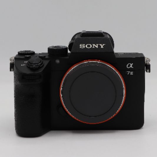 دوربین دست دوم بدون آینه سونی Sony a7 III Mirrorless Camera Body (21000 شات)
