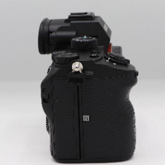 دوربین دست دوم بدون آینه سونی Sony a7 III Mirrorless Camera Body (21000 شات)
