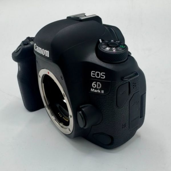 دوربین دست دوم عکاسی کانن Canon EOS 6D Mark II DSLR Camera Body (600 شات)