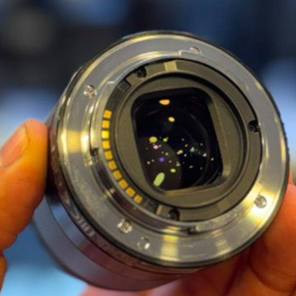 لنز دست دوم سونی Sony E 50mm f/1.8 OSS Lens Black (جعبه دارد)