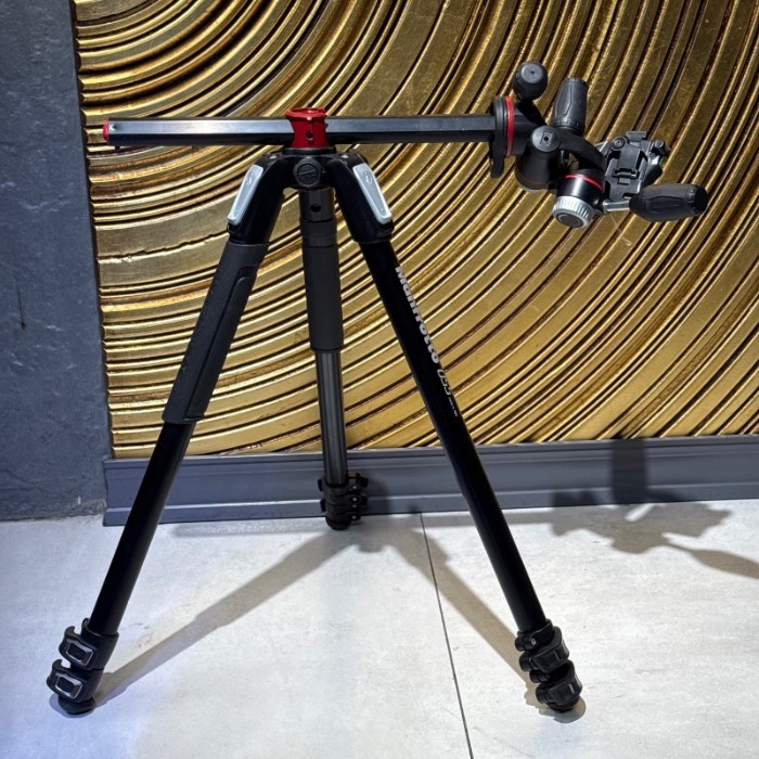 سه پایه دست دوم مانفرتو Manfrotto MK055XPRO3-3W