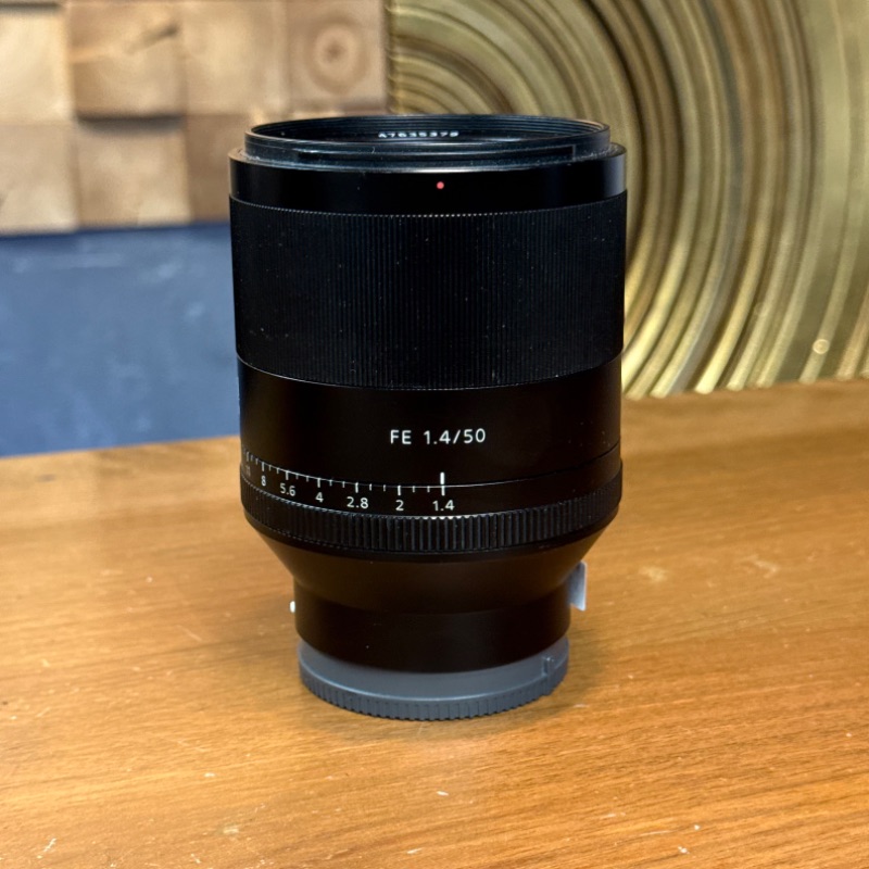 لنز دست دوم سونی Sony Planar T* FE 50mm f/1.4 ZA (جعبه ندارد)