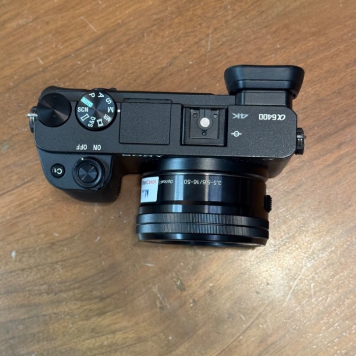 دوربین دست دوم بدون آینه سونی Sony a6400 Mirrorless Camera kit 16-50mm (3000 شات)