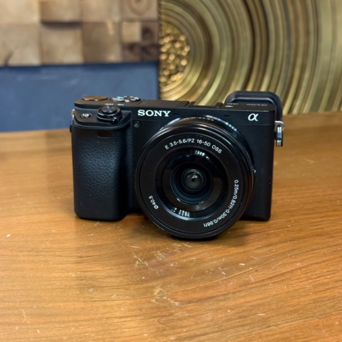 دوربین دست دوم بدون آینه سونی Sony a6400 Mirrorless Camera kit 16-50mm (3000 شات)