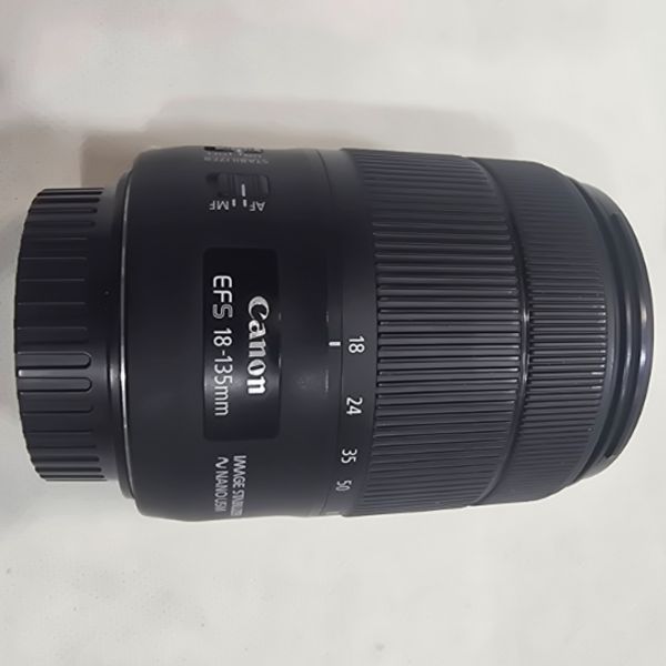 لنز دست دوم Canon EF-S 18-135mm f/3.5-5.6 IS USM Lens (جعبه ندارد)