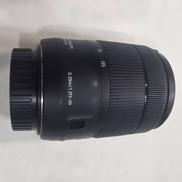 لنز دست دوم Canon EF-S 18-135mm f/3.5-5.6 IS USM Lens (جعبه ندارد)