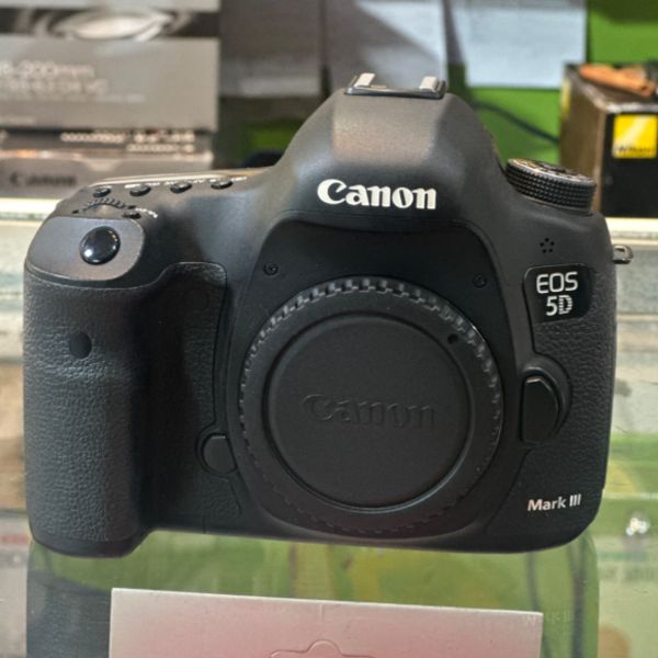دوربین دست دوم عکاسی کانن Canon EOS 5D Mark III Body (11000 شات)