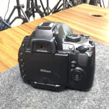 دوربین دست دوم عکاسی نیکون Nikon D5000‌ Kit 18-55mm f/3.5-5.6G VR AF-S DX (18/000 شات)