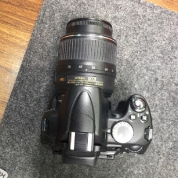 دوربین دست دوم عکاسی نیکون Nikon D5000‌ Kit 18-55mm f/3.5-5.6G VR AF-S DX (18/000 شات)