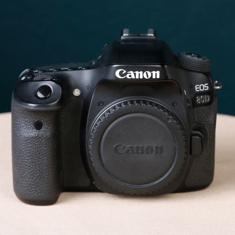 دوربین دست دوم عکاسی کانن Canon EOS 80D Body (10000 شات)