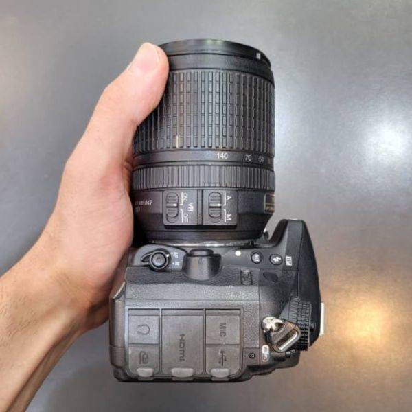 دوربین دست دوم Nikon D7200 Kit 18-140mm f/3.5-5.6 G VR (7000 شات)