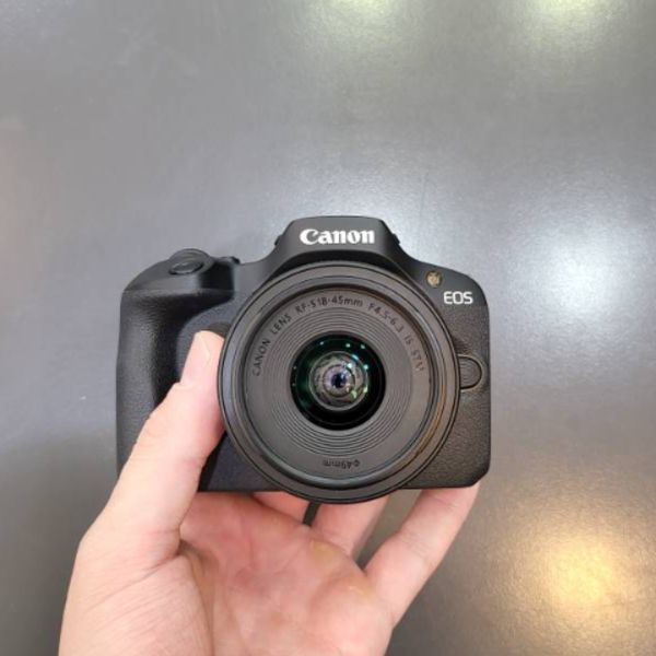 دوربین دست دوم Canon EOS R100 18-45mm (2000 شات)