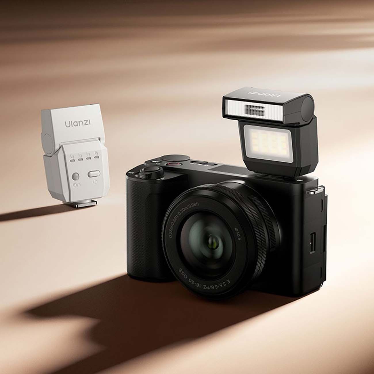 نمای کاربردی از فلاش و نور رودوربینی اولانزی Ulanzi SL03 Spark Lite Camera Flash