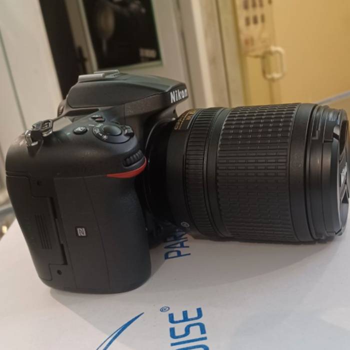 دوربین دست دوم عکاسی نیکون Nikon D7200 Kit 18-140mm f/3.5-5.6 G VR (6099 شات)