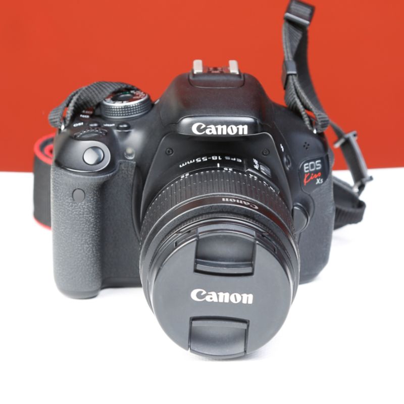 دوربین عکاسی کانن دست دوم Canon EOS 600D Kit 18-55 mm IS II (24000 شات)