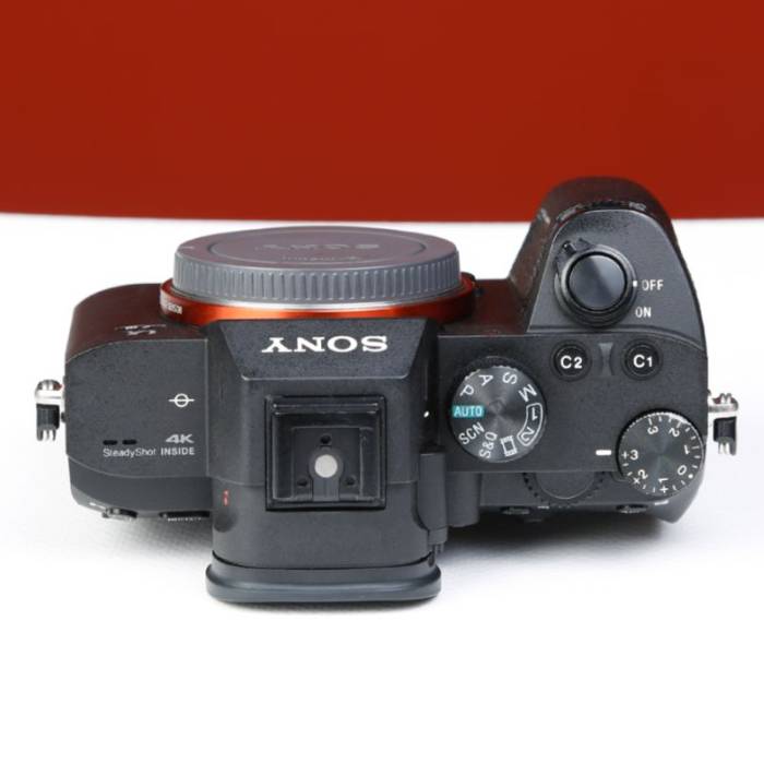 دوربین دست دوم بدون آینه سونی Sony a7 III Mirrorless Camera Body (60000 شات)