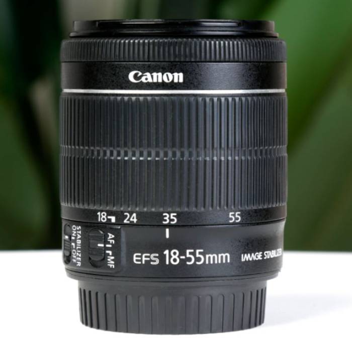 لنز دست دوم کانن Canon EF-S 18-55mm f/3.5-5.6 IS STM No Box (جعبه ندارد)