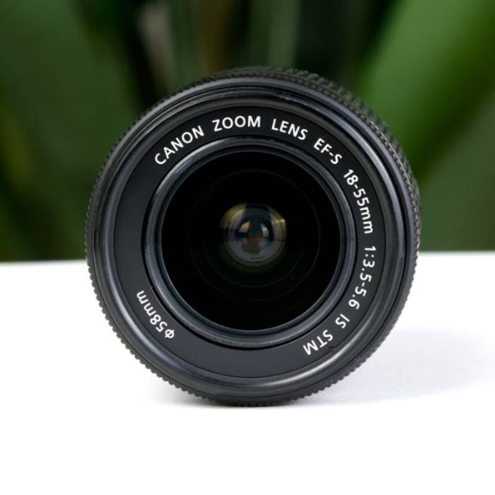 لنز دست دوم کانن Canon EF-S 18-55mm f/3.5-5.6 IS STM No Box (جعبه ندارد)